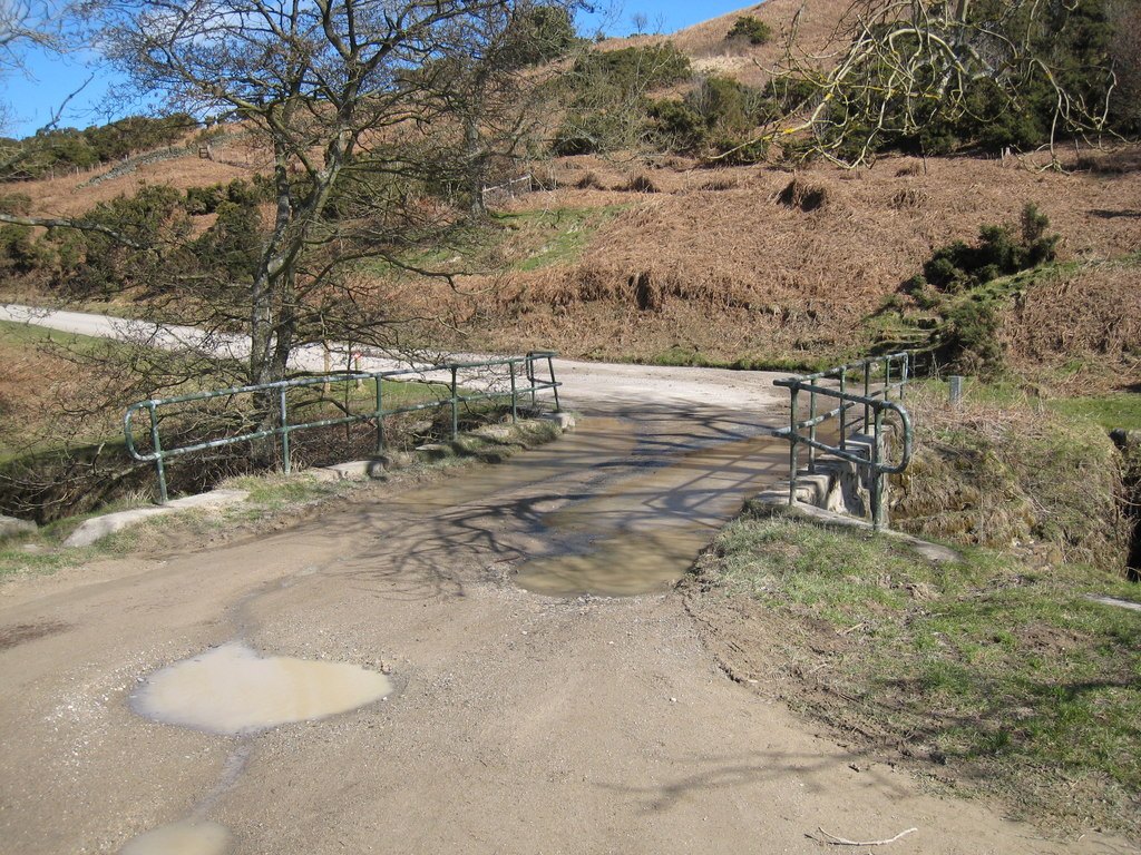 Bridge over May Beck